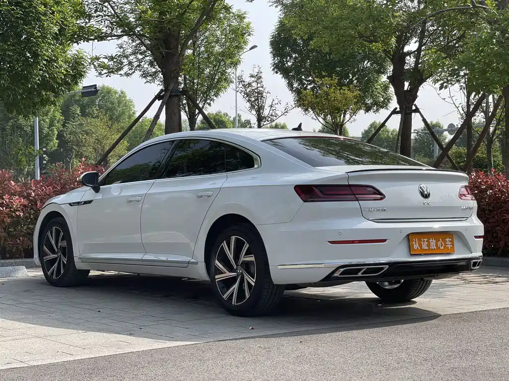 Volkswagen CC 2025