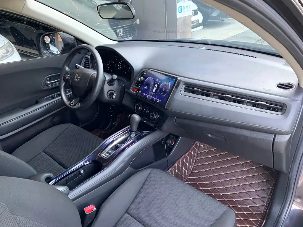 Honda Vezel 2017 — фото 11
