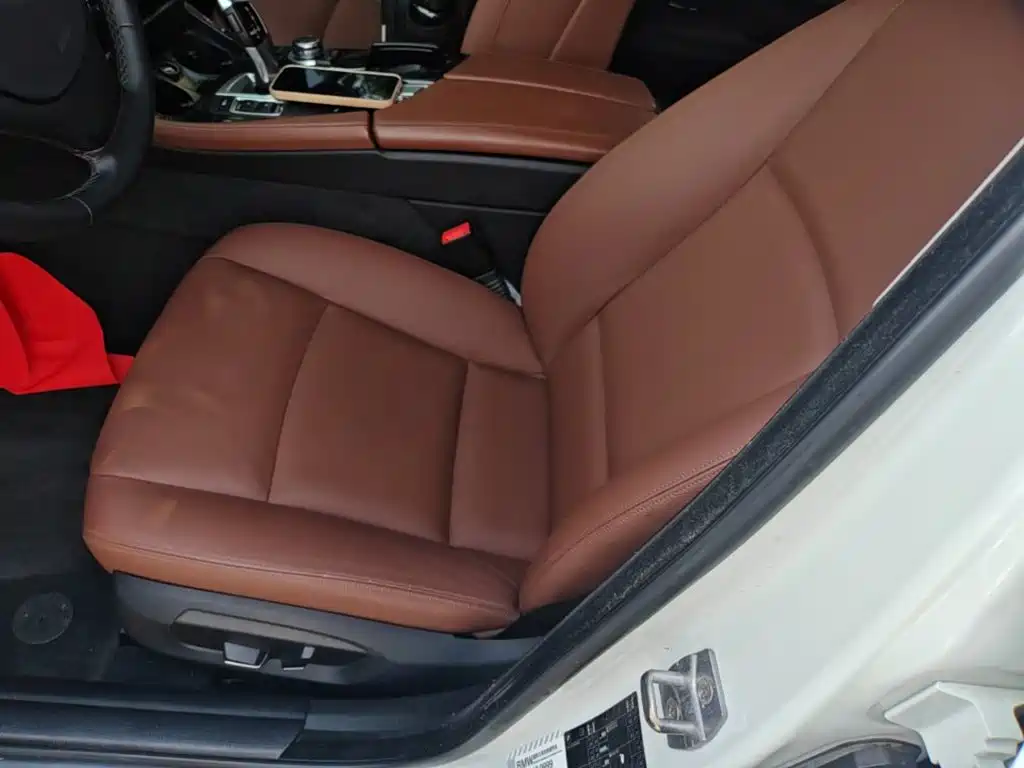 BMW 5 Series 2014 — фото 15