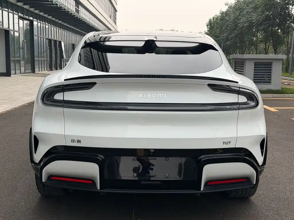 Xiaomi YU7 2025 — фото 6