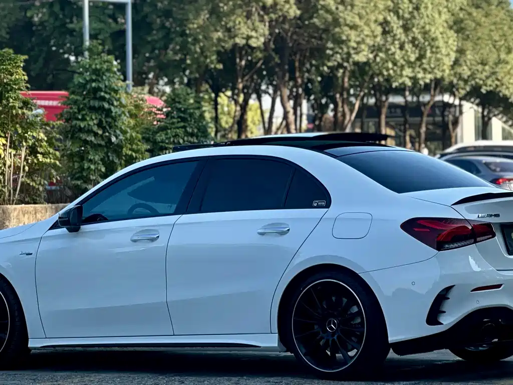 Mercedes-Benz A-Class AMG 2021 — фото 11