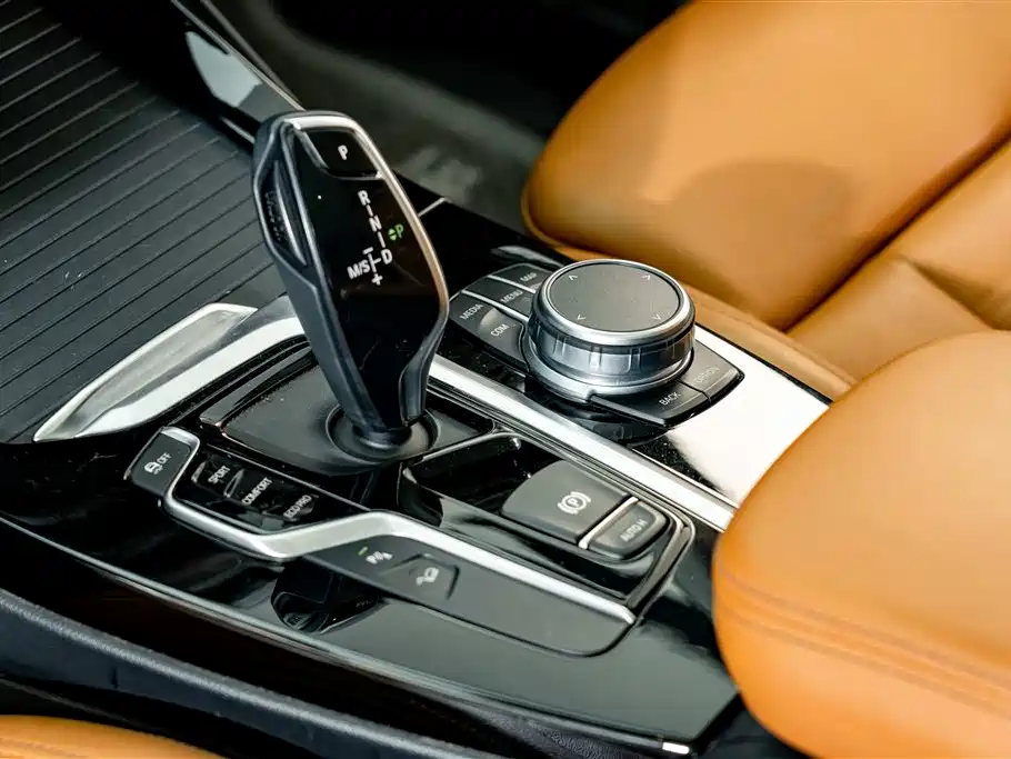 BMW X3 2019 — фото 12