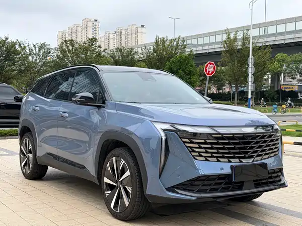 Geely Boyue L 2024