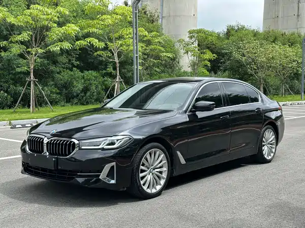 BMW 5 Series 2023