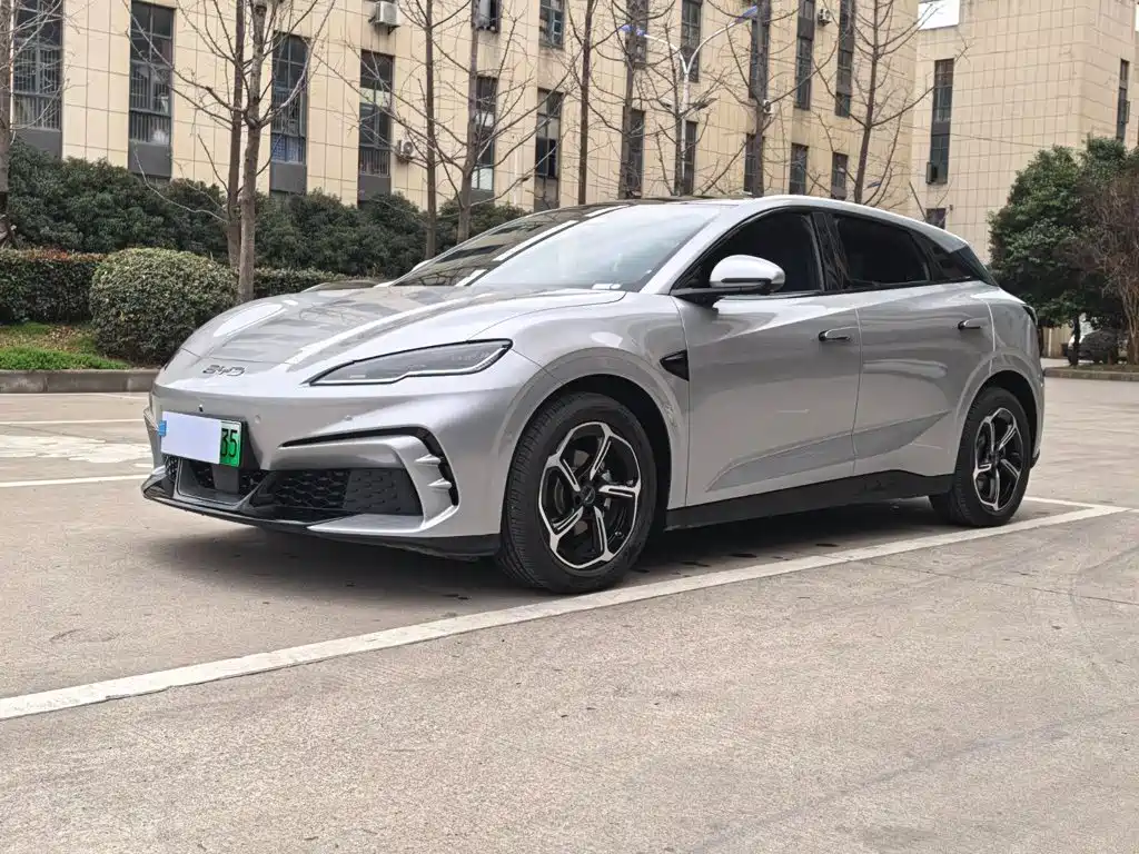 BYD Seal 06GT 2025 — фото 1