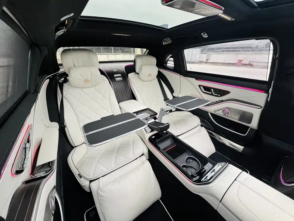 Mercedes-Benz Maybach S-Class 2023 — фото 14