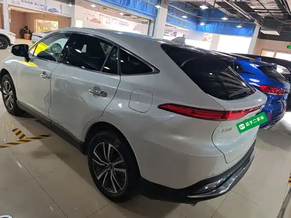 Toyota Harrier 2023