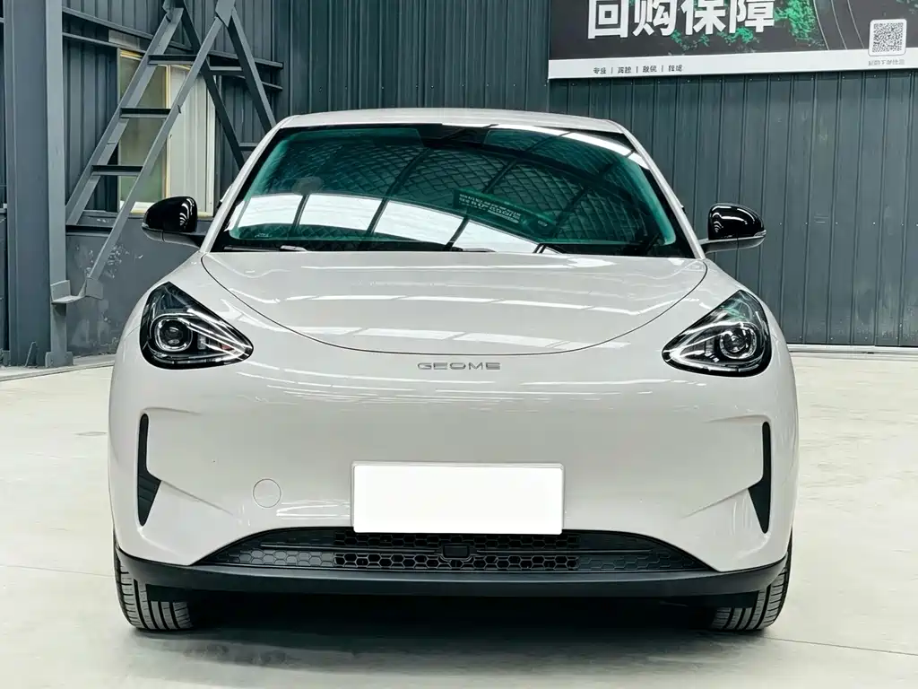 Geely Galaxy Starwish 2026 — фото 2