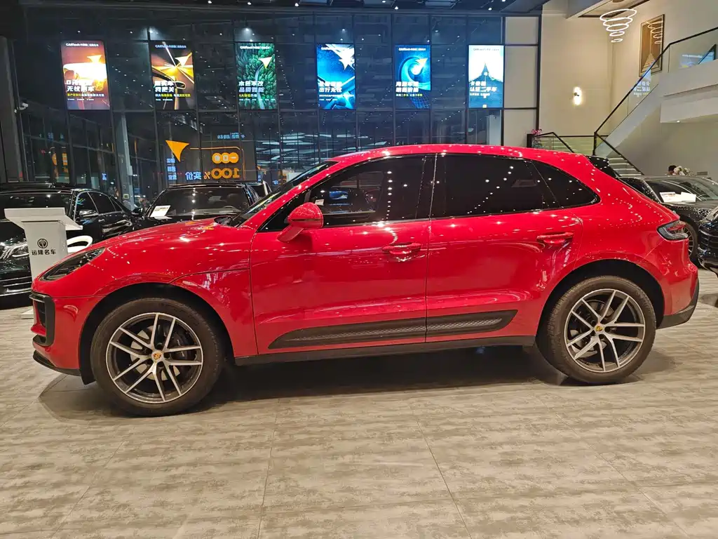 Porsche Macan 2024 — фото 3