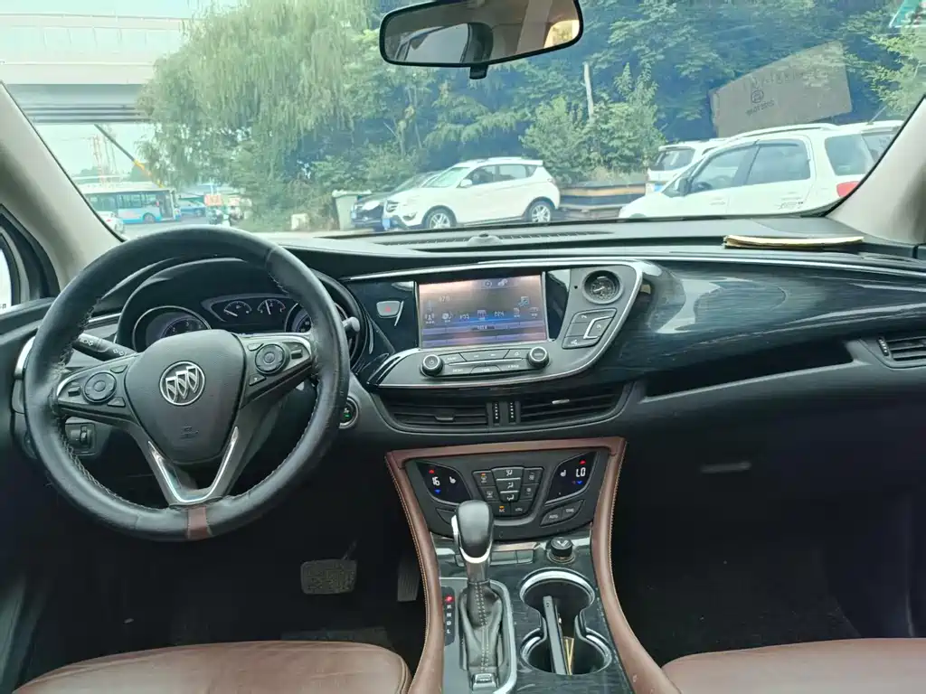 Buick Envision Plus 2018 — фото 11