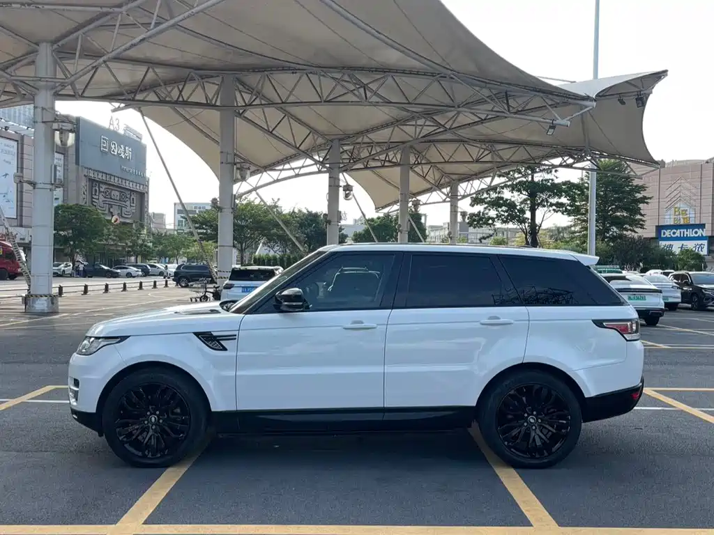 Land Rover Range Rover Sport 2016 — фото 5