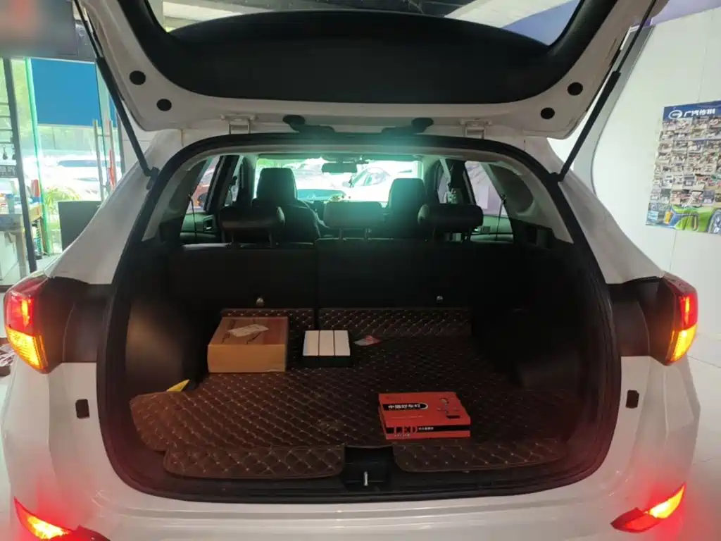 Hyundai Tucson 2017 — фото 19