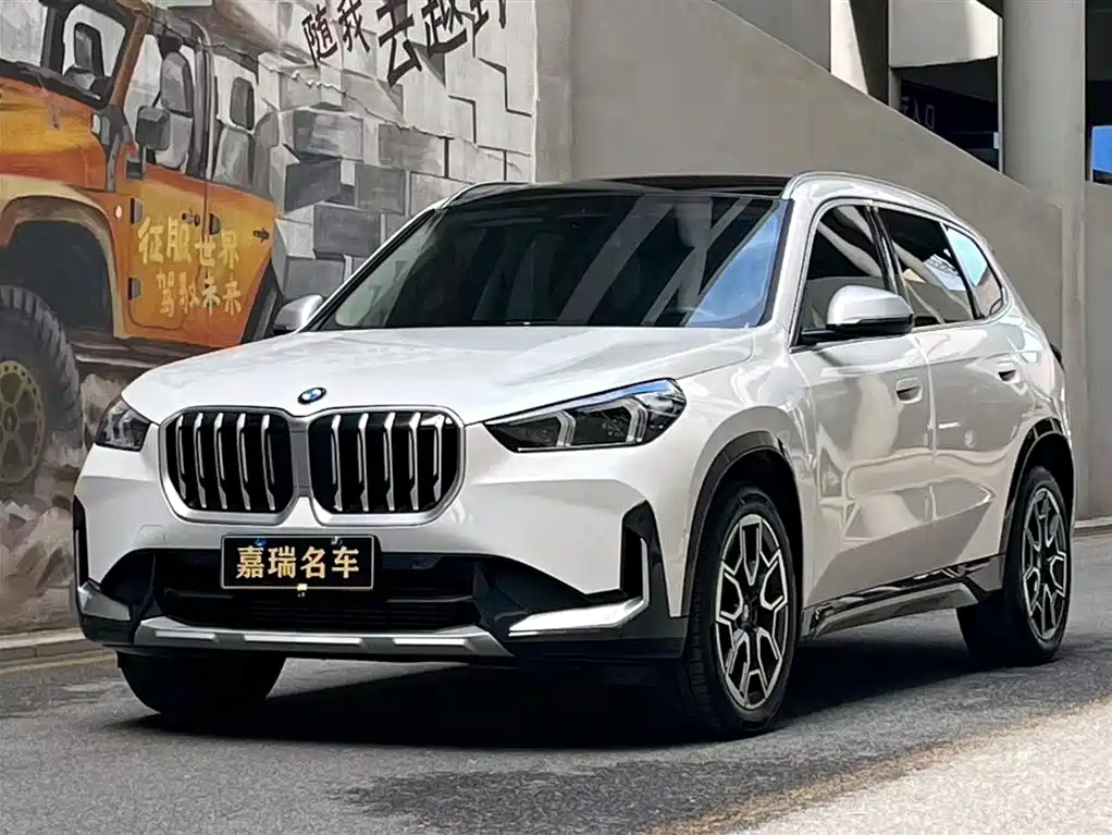 BMW X1 2024 — фото 1