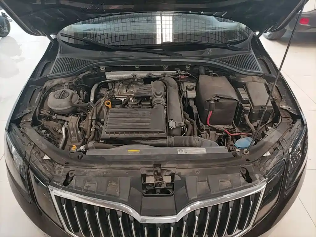 Skoda Octavia 2018 — фото 20