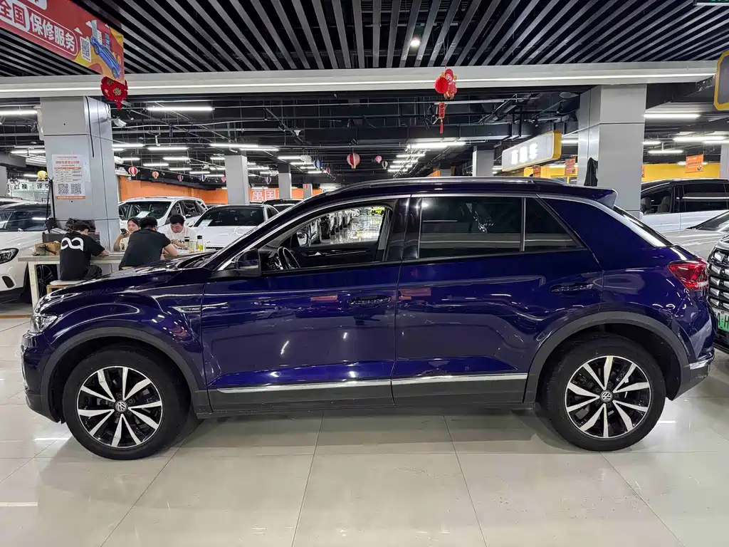 Volkswagen T-Roc 2019