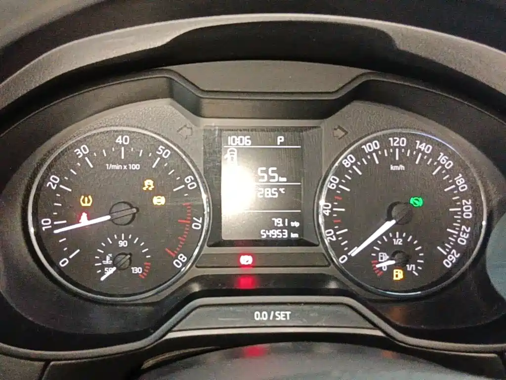 Skoda Octavia 2016 — фото 12