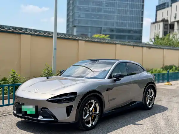 Xiaomi YU7 2025