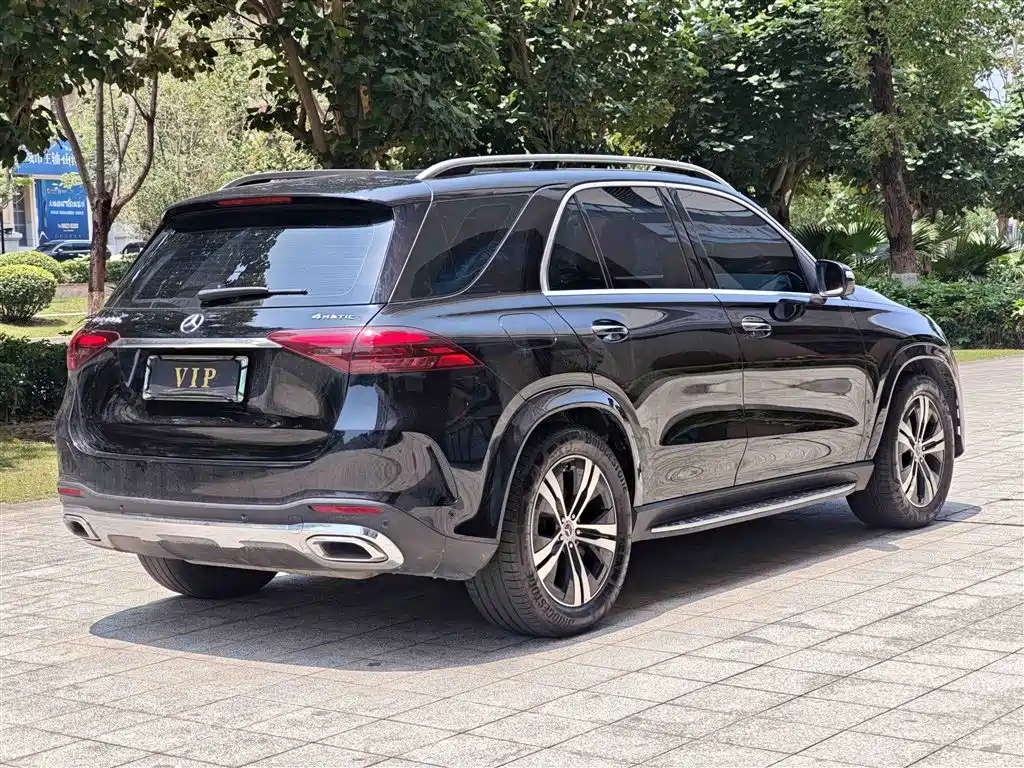 Mercedes-Benz GLE New Energy 2024 — фото 13