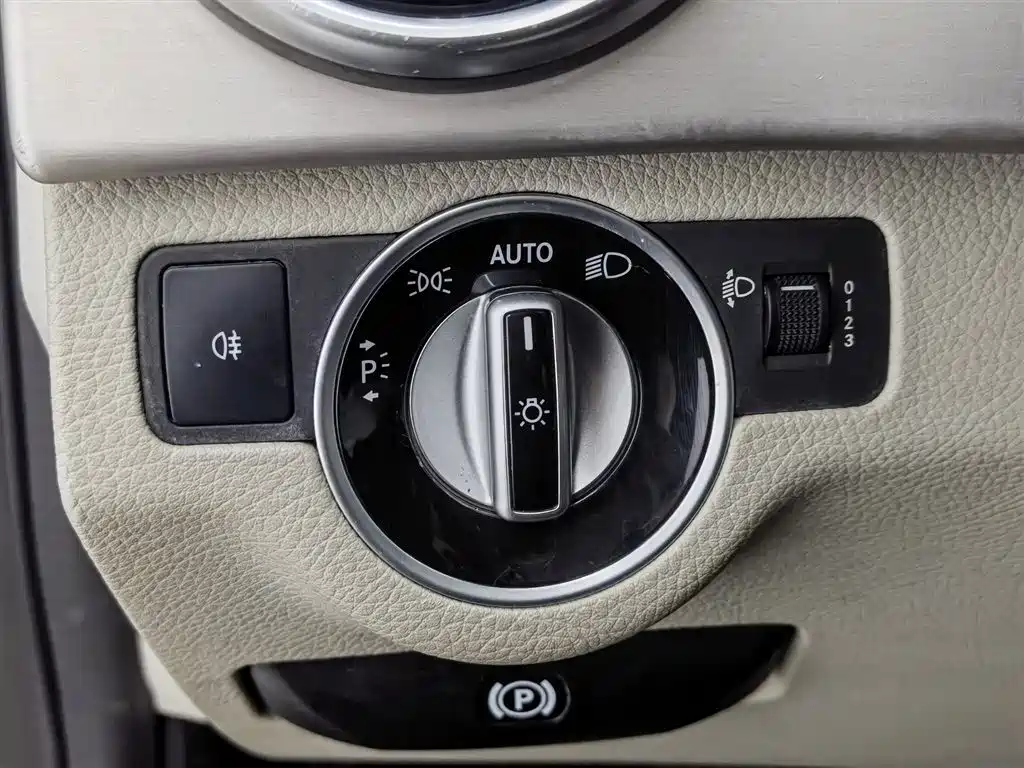 Mercedes-Benz GLK-Class 2014 — фото 21