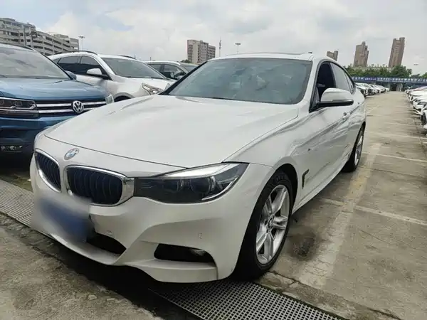 BMW 3 Series GT 2021