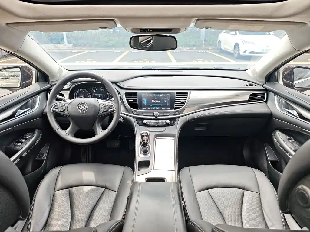 Buick LaCrosse 2018 — фото 7