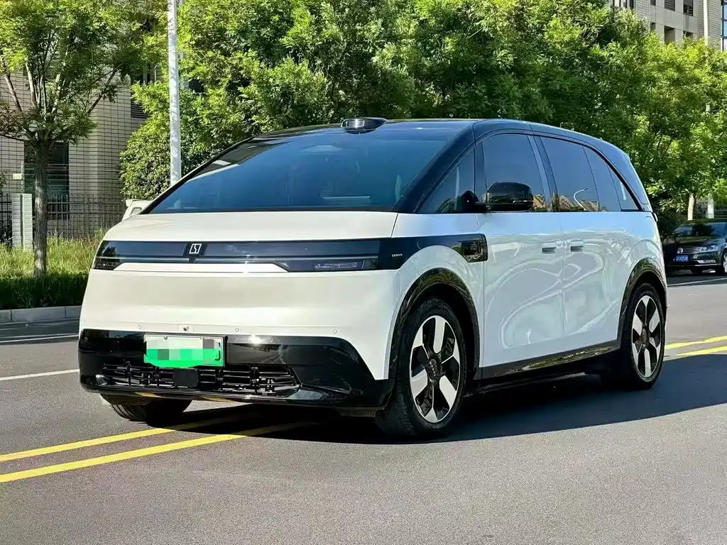 Zeekr MIX 2024