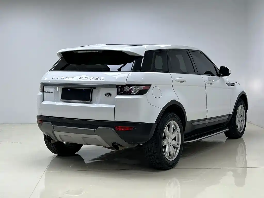Land Rover Range Rover Evoque 2015 — фото 13
