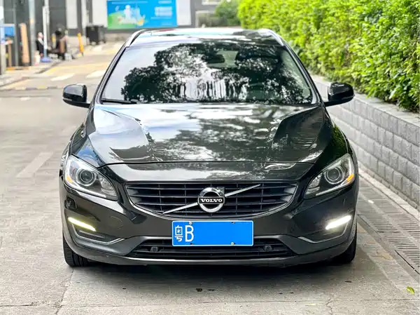 Volvo V60 2013