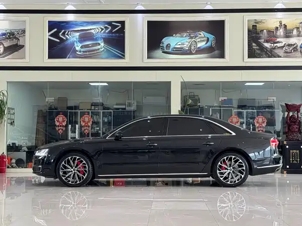 Audi A8 2016