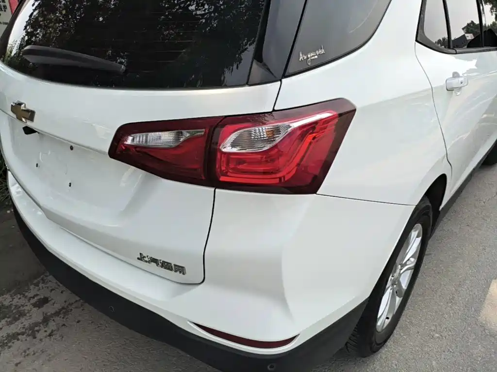 Chevrolet Equinox 2020 — фото 8