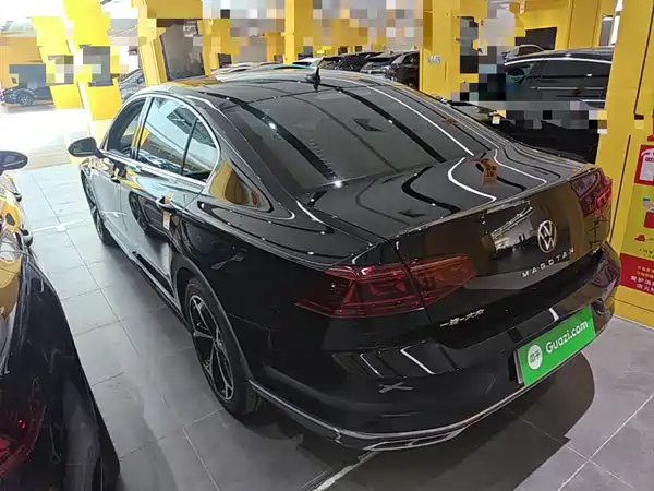 Volkswagen Magotan 2024
