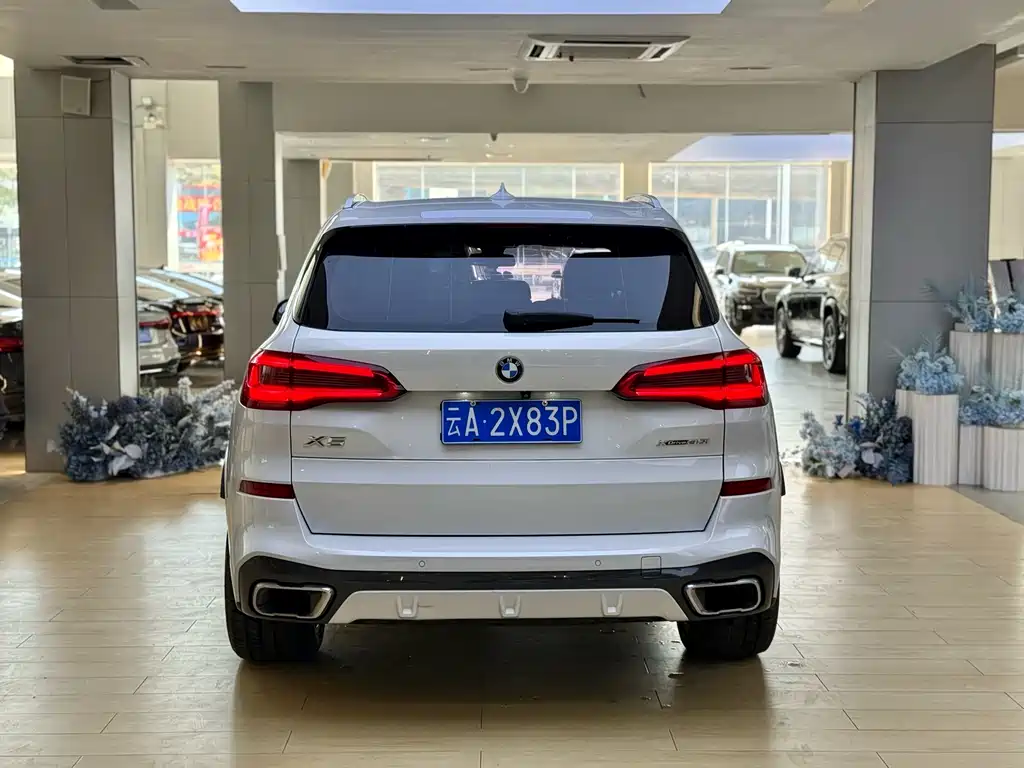 BMW X5 2020 — фото 10