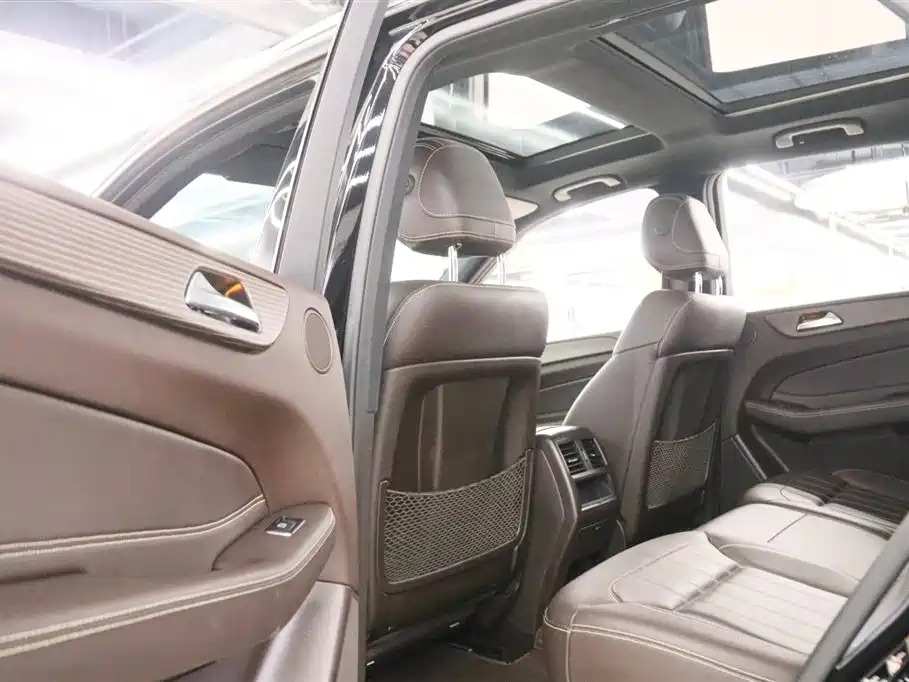 Mercedes-Benz GLE 2019 — фото 16
