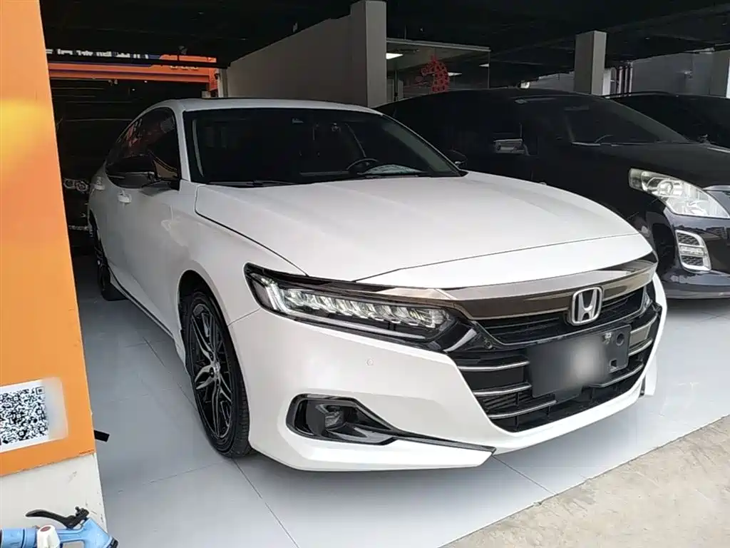 Honda Accord 2022 — фото 4