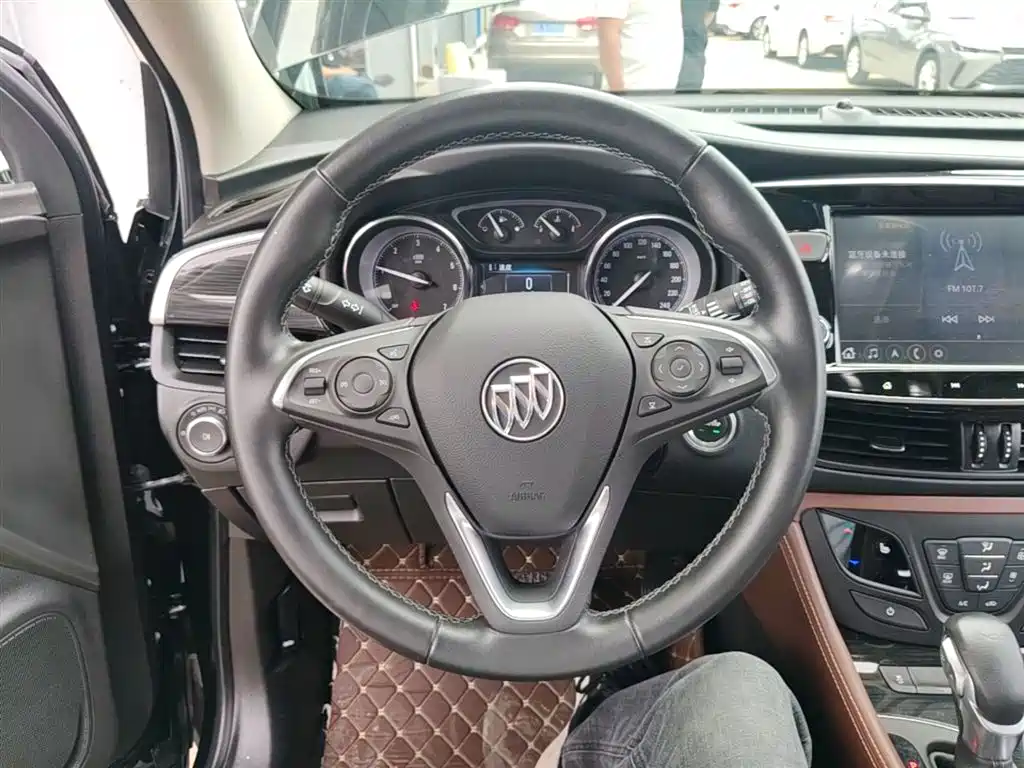 Buick Envision Plus 2021 — фото 11