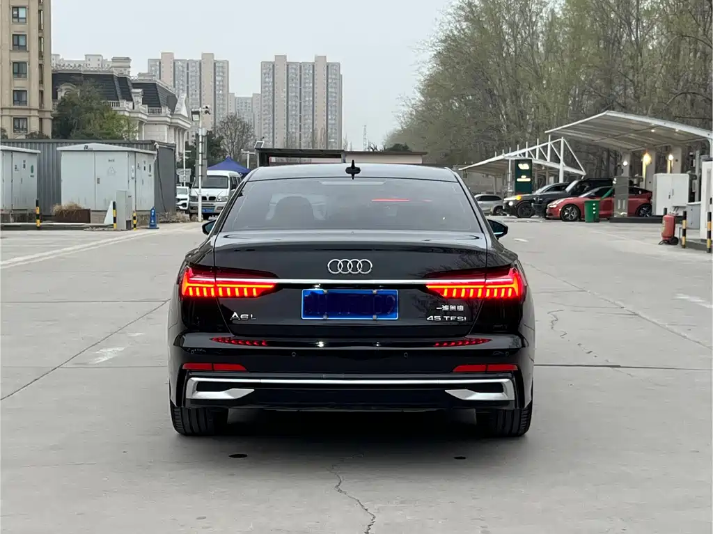 Audi A6L 2021 — фото 22