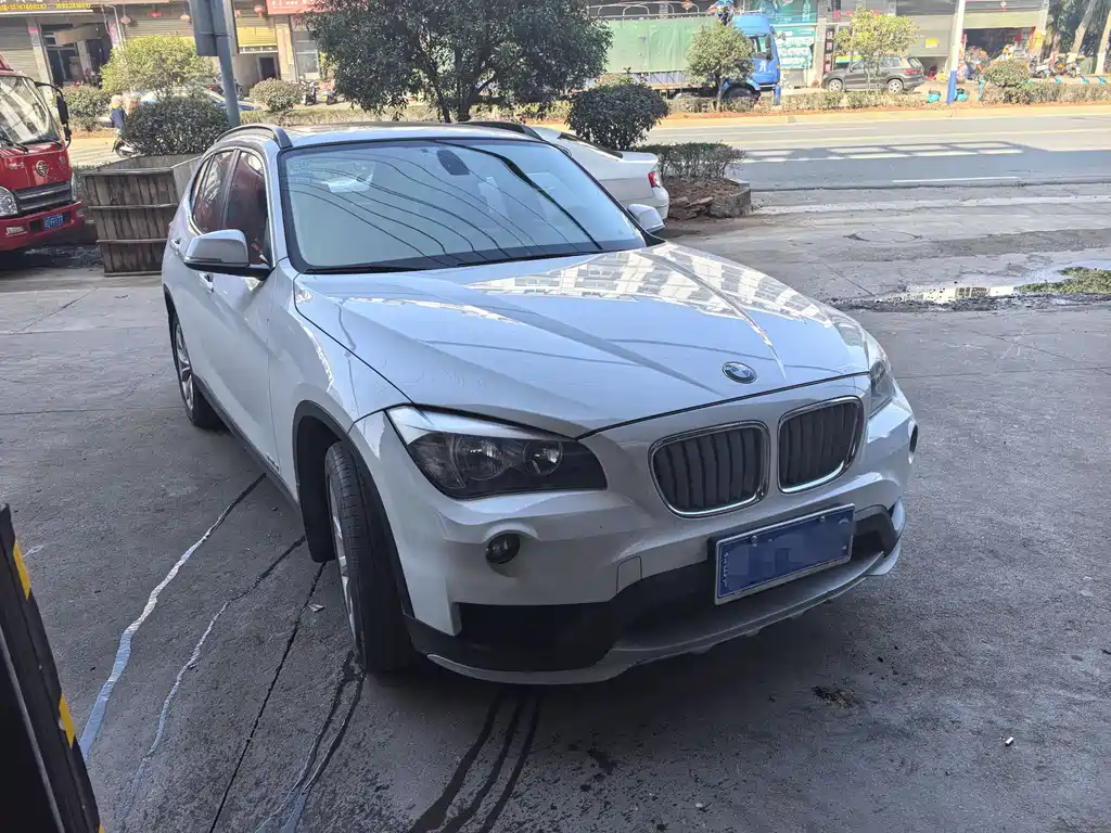 BMW X1 2015 — фото 3