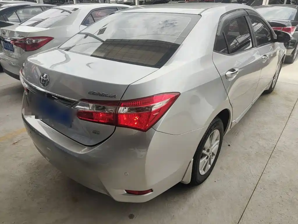 Toyota Corolla 2015