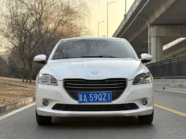 Peugeot 301 2016