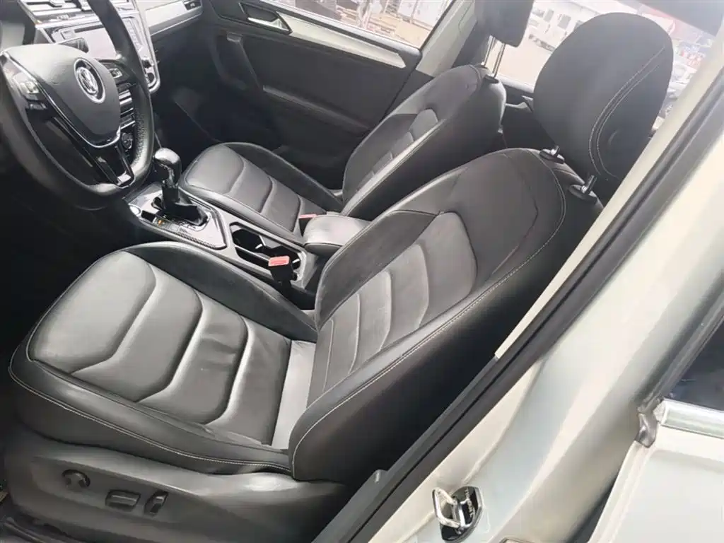Volkswagen Tiguan L 2017 — фото 15