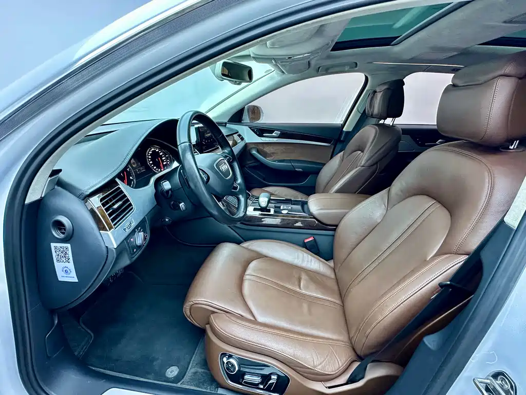 Audi A8 2015 — фото 4