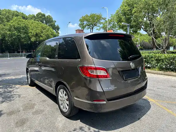 Buick GL8 2013