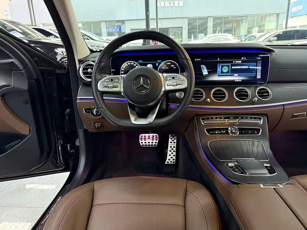 Mercedes-Benz E-Class 2020 — фото 8