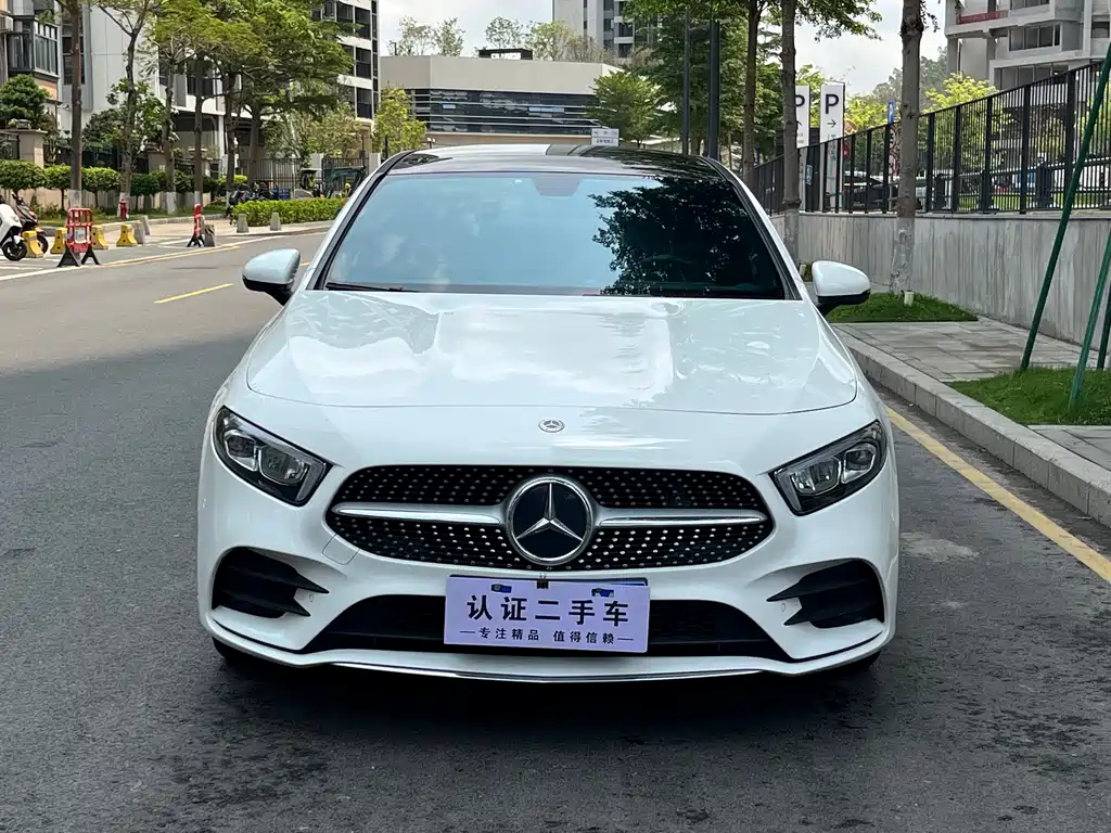 Mercedes-Benz A-Class 2022 — фото 2