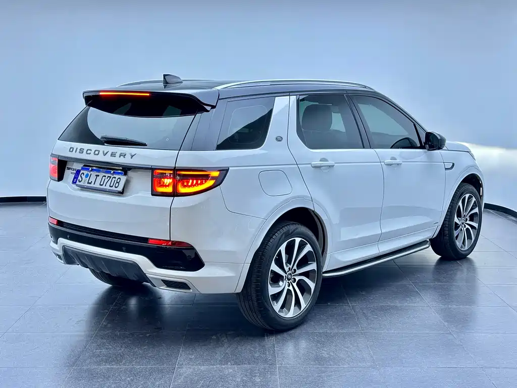 Land Rover Discovery Sport 2021 — фото 18