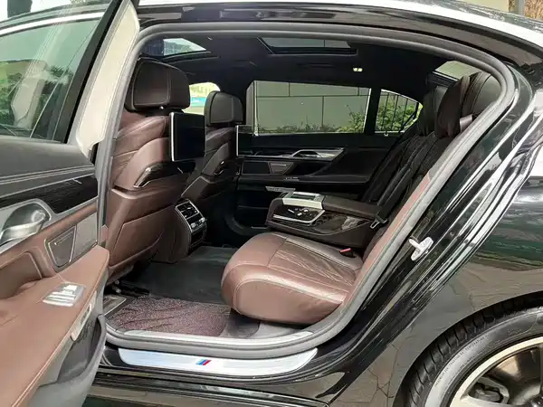 BMW 7 Series 2018