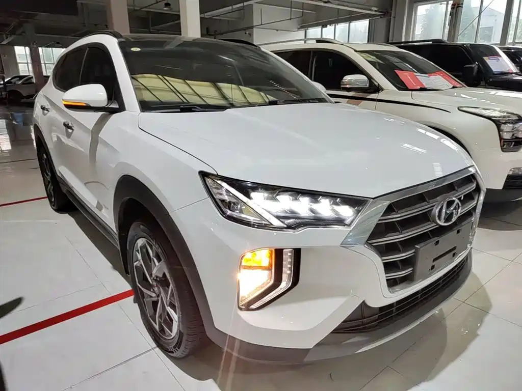 Hyundai Tucson 2020 — фото 4