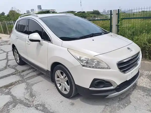 Peugeot 3008 2015