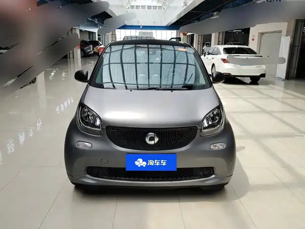 smart fortwo 2018