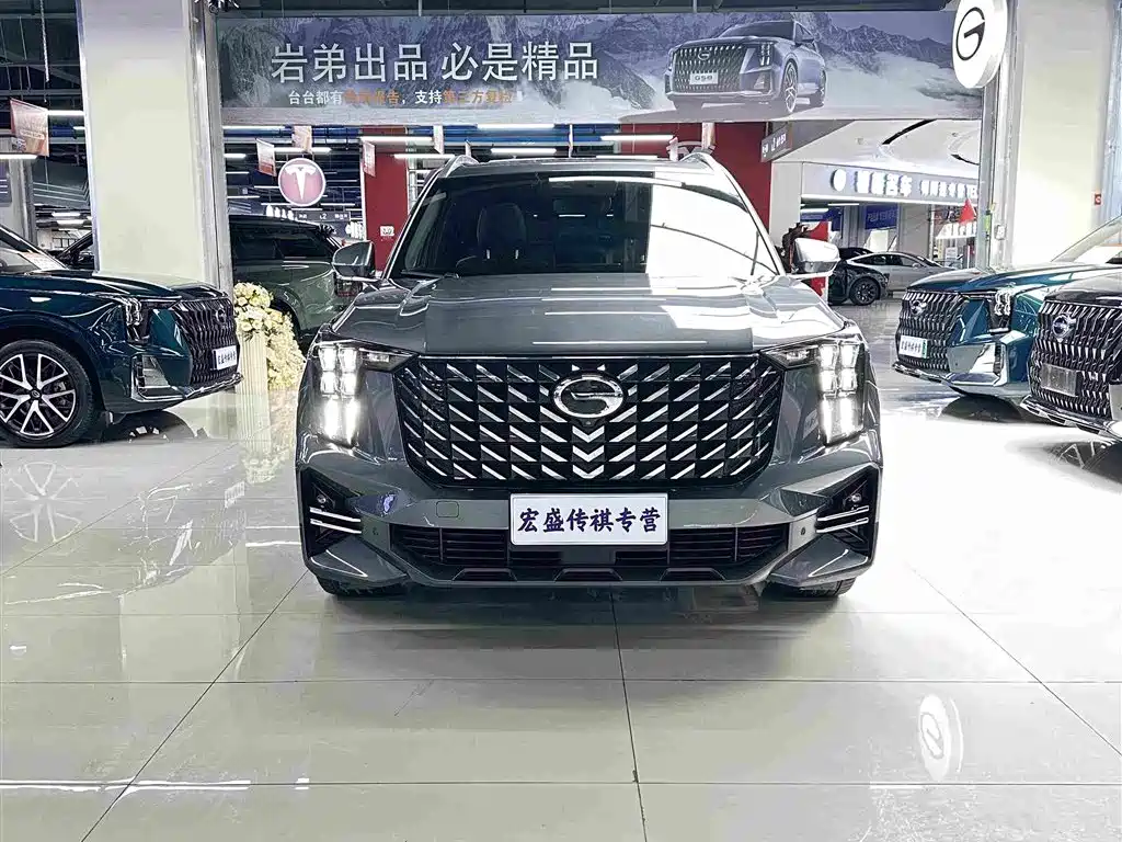 GAC Motor Trumpchi GS8 2022 — фото 4